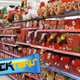 Illustration for article titled Tips For Getting The Best Discount Candy After Valentines Dayem/em